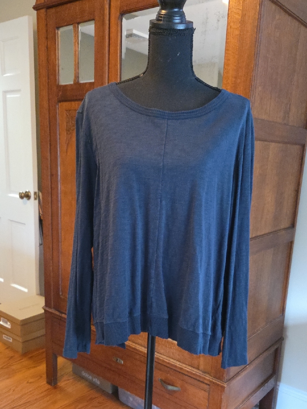 dylan Navy Long Sleeve Lightweight Scoop Neck Top
